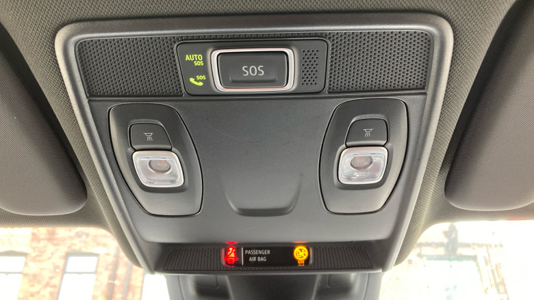 Renault Clio 1.0 TCe 100 Iconic 5dr [Bose] Petrol Hatchback